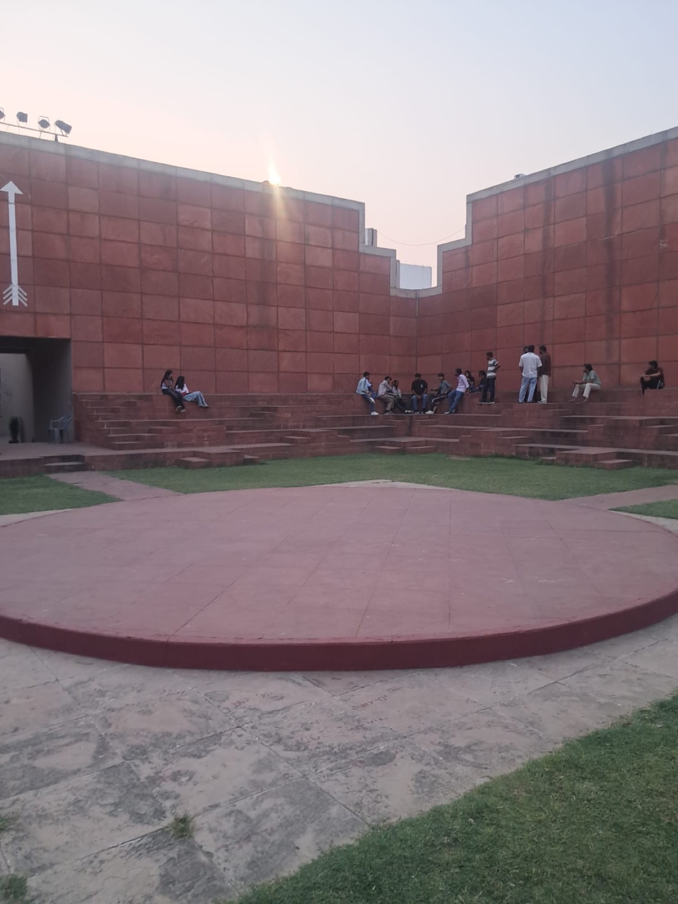 The central amphitheatre, Jawahar Kala Kendra